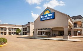 Days Inn And Suites Tyler Tx